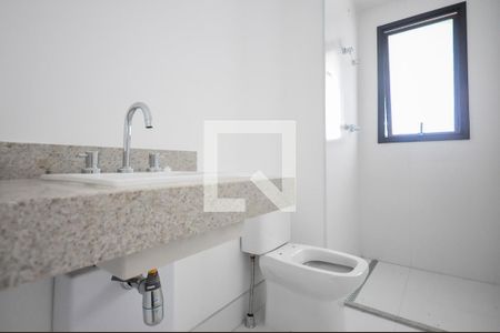 Apartamento à venda com 230m², 4 quartos e 4 vagasBanheiro suíte 1