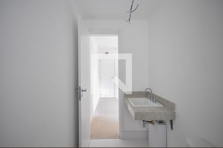 Apartamento à venda com 230m², 4 quartos e 4 vagasBanheiro suíte 1