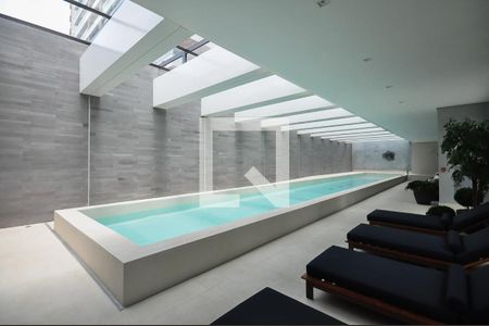 Apartamento à venda com 230m², 4 quartos e 4 vagasPiscina 1