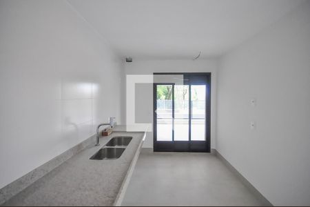 Apartamento à venda com 230m², 4 quartos e 4 vagasCozinha