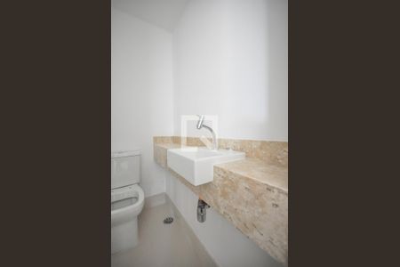 Lavabo de apartamento à venda com 4 quartos, 230m² em Jardim Leonor, São Paulo