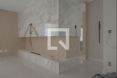 Sala de apartamento à venda com 2 quartos, 126m² em Cambuí, Campinas