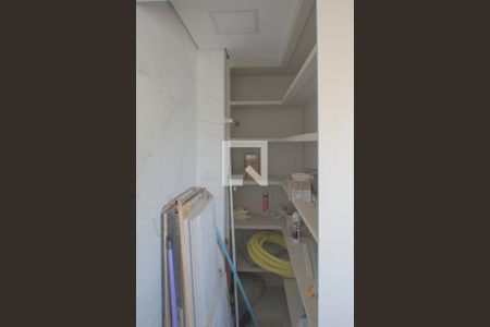 Apartamento à venda com 126m², 2 quartos e 2 vagas Apartamento à venda com 126m², 2 quartos e 2 vagasÁrea de Serviço