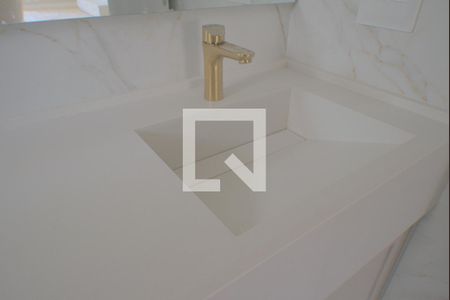 Apartamento à venda com 126m², 2 quartos e 2 vagas Apartamento à venda com 126m², 2 quartos e 2 vagasBanheiro da Suíte 2
