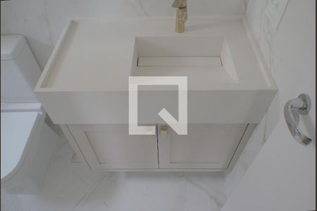 Apartamento à venda com 126m², 2 quartos e 2 vagas Apartamento à venda com 126m², 2 quartos e 2 vagasBanheiro da Suíte 2