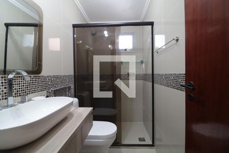 Apartamento à venda com 78m², 2 quartos e 2 vagasBanheiro da Suite