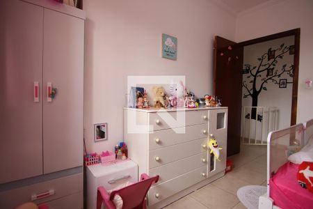 Casa à venda com 170m², 3 quartos e 2 vagasSuíte 2