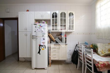 Casa à venda com 170m², 3 quartos e 2 vagasCozinha