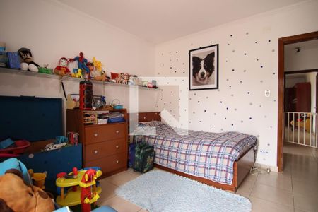 Casa à venda com 170m², 3 quartos e 2 vagasQuarto