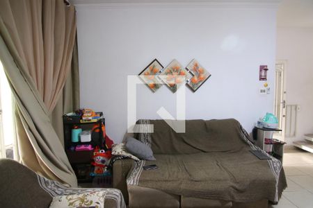 Sala de casa à venda com 3 quartos, 170m² em Vila Laís, São Paulo