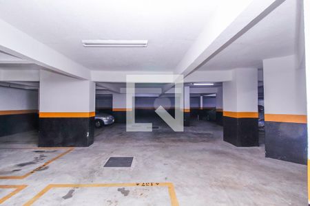 Apartamento para alugar com 38m², 1 quarto e 1 vaga Apartamento para alugar com 38m², 1 quarto e 1 vagaGaragem