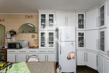 Casa à venda com 250m², 3 quartos e 4 vagas Casa à venda com 250m², 3 quartos e 4 vagasCozinha