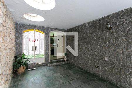 Casa à venda com 250m², 3 quartos e 4 vagas Casa à venda com 250m², 3 quartos e 4 vagasGaragem