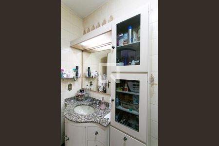 Casa à venda com 250m², 3 quartos e 4 vagas Casa à venda com 250m², 3 quartos e 4 vagasBanheiro da Suíte 1