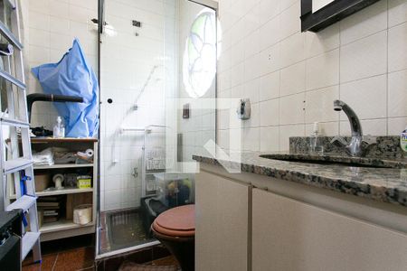 Casa à venda com 250m², 3 quartos e 4 vagas Casa à venda com 250m², 3 quartos e 4 vagasBanheiro da Suíte 2