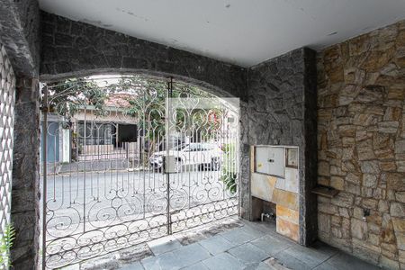 Casa à venda com 250m², 3 quartos e 4 vagas Casa à venda com 250m², 3 quartos e 4 vagasGaragem