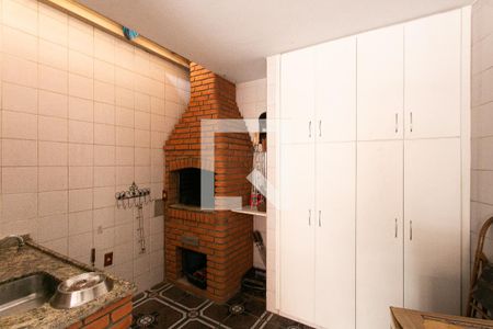 Casa à venda com 250m², 3 quartos e 4 vagas Casa à venda com 250m², 3 quartos e 4 vagasChurrasqueira