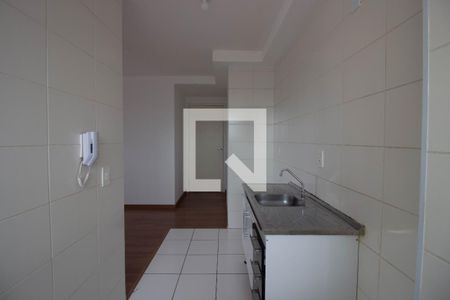 Apartamento para alugar com 46m², 2 quartos e sem vaga Apartamento para alugar com 46m², 2 quartos e sem vagaCozinha-Lavanderia