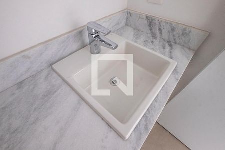 Studio para alugar com 27m², 1 quarto e 1 vaga Studio para alugar com 27m², 1 quarto e 1 vagaBanheiro