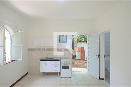 Sala/Quarto de casa para alugar com 1 quarto, 35m² em Parque das Universidades, Campinas
