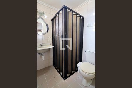 Banheiro de apartamento para alugar com 2 quartos, 51m² em Parque das Nações, Santo André