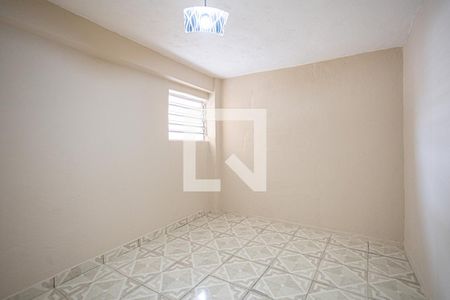Quarto de casa para alugar com 2 quartos, 80m² em Vila Veloso, Carapicuíba