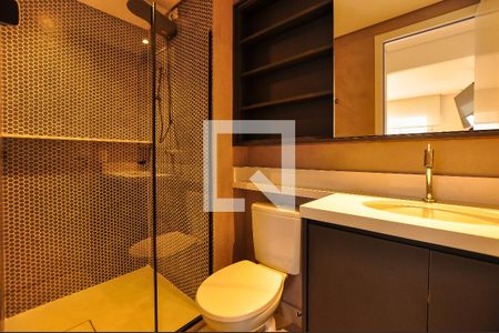Banheiro de kitnet/studio à venda com 1 quarto, 32m² em Pinheiros, São Paulo