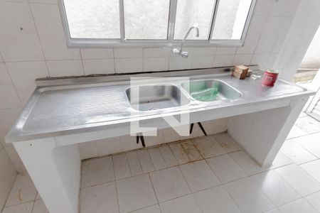 Casa para alugar com 45m², 1 quarto e 1 vaga Casa para alugar com 45m², 1 quarto e 1 vagaPia