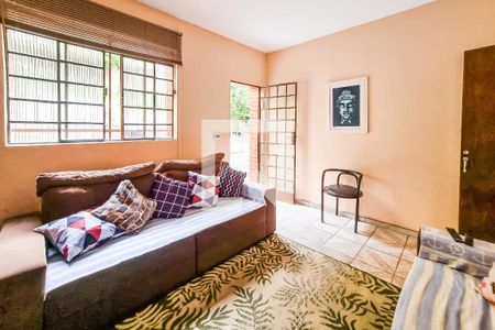 Sala de casa à venda com 4 quartos, 170m² em Liberdade, Belo Horizonte