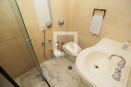 Apartamento à venda com 112m², 3 quartos e 2 vagasBanheiro do Quarto 2