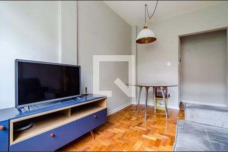 Sala de apartamento à venda com 2 quartos, 68m² em Pinheiros, São Paulo