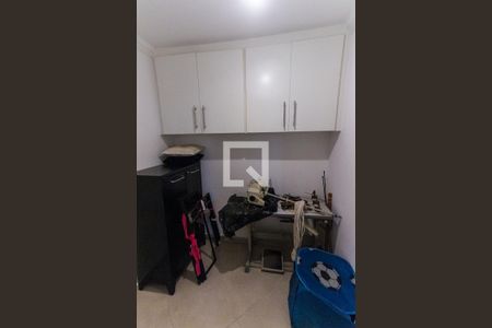 Casa para alugar com 350m², 4 quartos e 6 vagas Casa para alugar com 350m², 4 quartos e 6 vagasGaragem