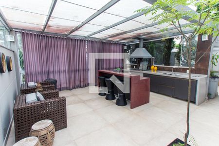 Casa para alugar com 350m², 4 quartos e 6 vagas Casa para alugar com 350m², 4 quartos e 6 vagasÁrea Gourmet