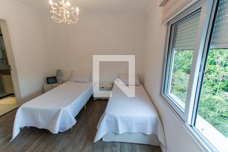 Casa para alugar com 350m², 4 quartos e 6 vagas Casa para alugar com 350m², 4 quartos e 6 vagasSuíte 3