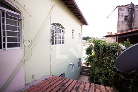 Casa à venda com 360m², 7 quartos e 3 vagas Casa à venda com 360m², 7 quartos e 3 vagasVista