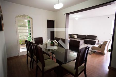 Sala 2 casa 1 de casa à venda com 7 quartos, 360m² em São João Batista (venda Nova), Belo Horizonte