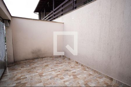 Casa à venda com 360m², 7 quartos e 3 vagas Casa à venda com 360m², 7 quartos e 3 vagasGaragem casa 2