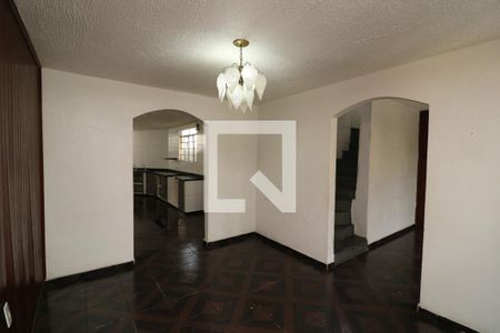 Sala 1 de casa à venda com 3 quartos, 180m² em Jardim Santa Adelia, São Paulo