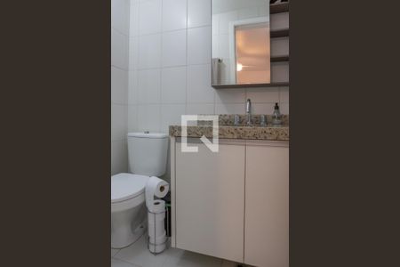 Apartamento para alugar com 61m², 2 quartos e 1 vaga Apartamento para alugar com 61m², 2 quartos e 1 vagaBanheiro da Suíte