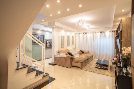 Sala de casa à venda com 3 quartos, 141m² em Cipava, Osasco