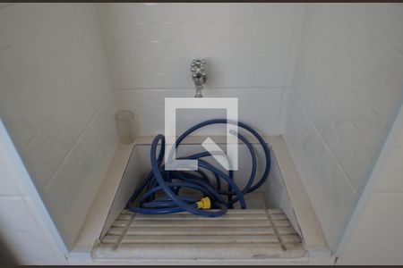 Apartamento à venda com 105m², 3 quartos e sem vagaÁrea de Serviço