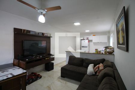 Sala/Cozinha de casa para alugar com 3 quartos, 148m² em Penha de França, São Paulo