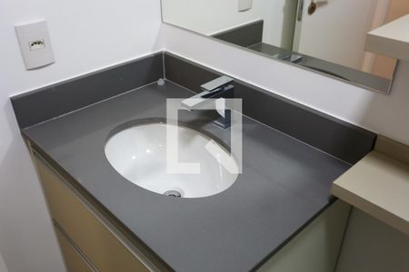 Apartamento à venda com 110m², 3 quartos e 2 vagas Apartamento à venda com 110m², 3 quartos e 2 vagasQuarto 1 - Banheiro