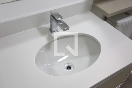 Apartamento à venda com 110m², 3 quartos e 2 vagas Apartamento à venda com 110m², 3 quartos e 2 vagasQuarto 2 - Banheiro