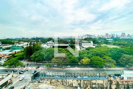 Apartamento à venda com 373m², 3 quartos e 4 vagasVista