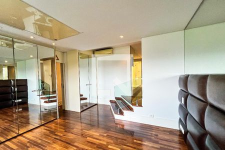 Apartamento à venda com 373m², 3 quartos e 4 vagasSuite 3