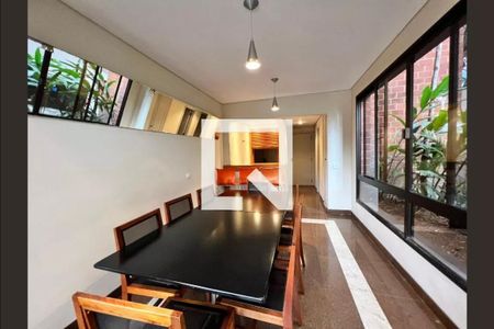 Apartamento à venda com 373m², 3 quartos e 4 vagasÁrea comum - Salão de festas