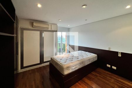 Apartamento à venda com 373m², 3 quartos e 4 vagasSuite 2