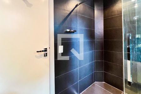 Apartamento à venda com 373m², 3 quartos e 4 vagasBanheiro 1 da Suíte 3