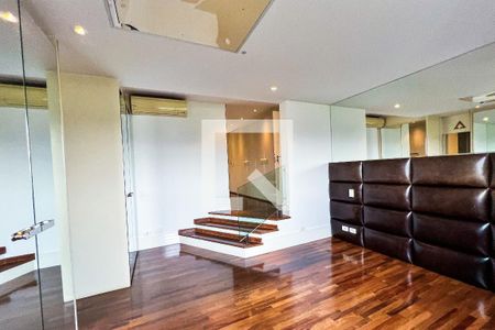 Apartamento à venda com 373m², 3 quartos e 4 vagasSuite 3